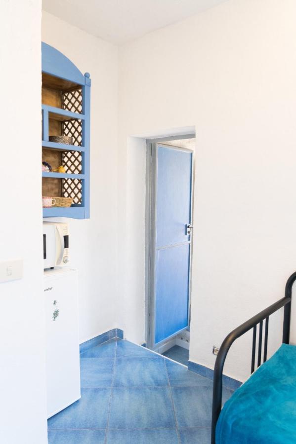 Casa Lego Small Room With Terrace Napoli Exterior foto
