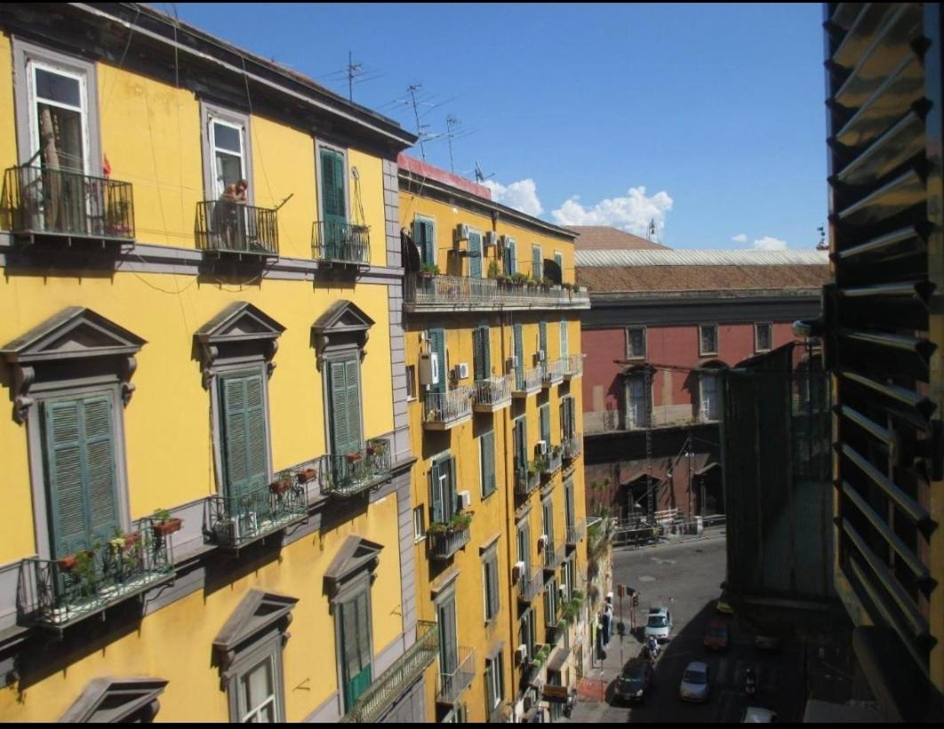 Casa Lego Small Room With Terrace Napoli Exterior foto